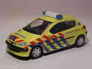 Peugeot 206 Ambulance 2008 Cararama Hongwell 1/43  220ND